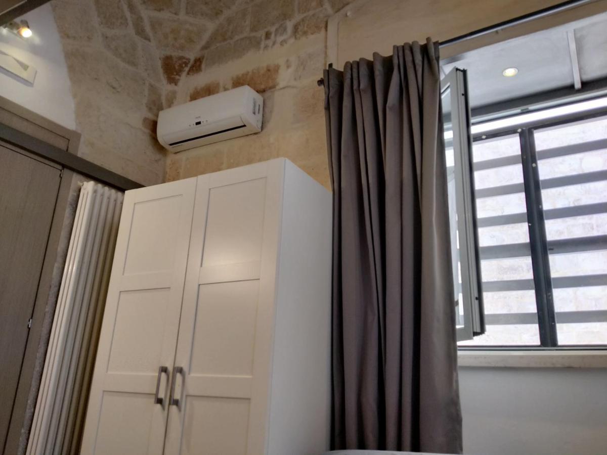 Monolocale Prezioso Villa Трани Екстериор снимка