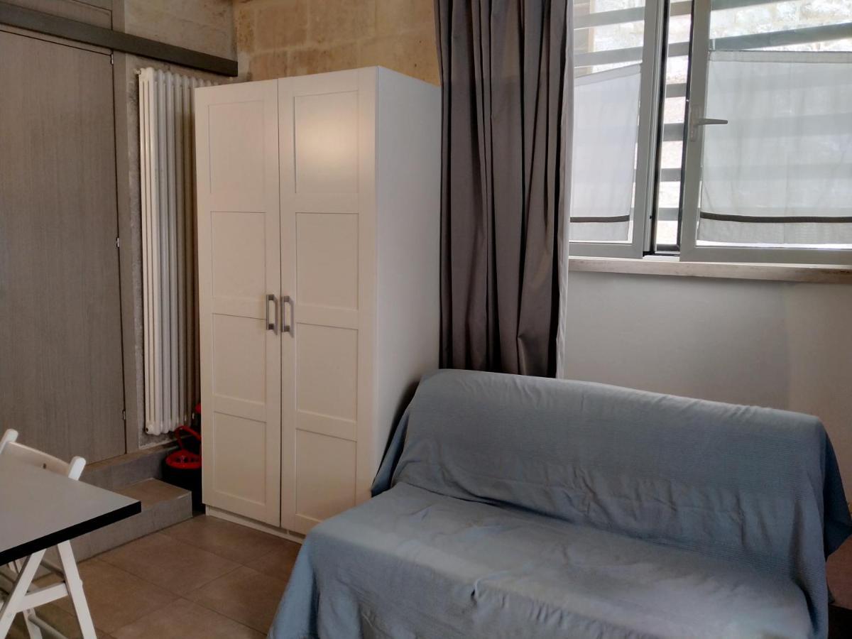 Monolocale Prezioso Villa Трани Екстериор снимка