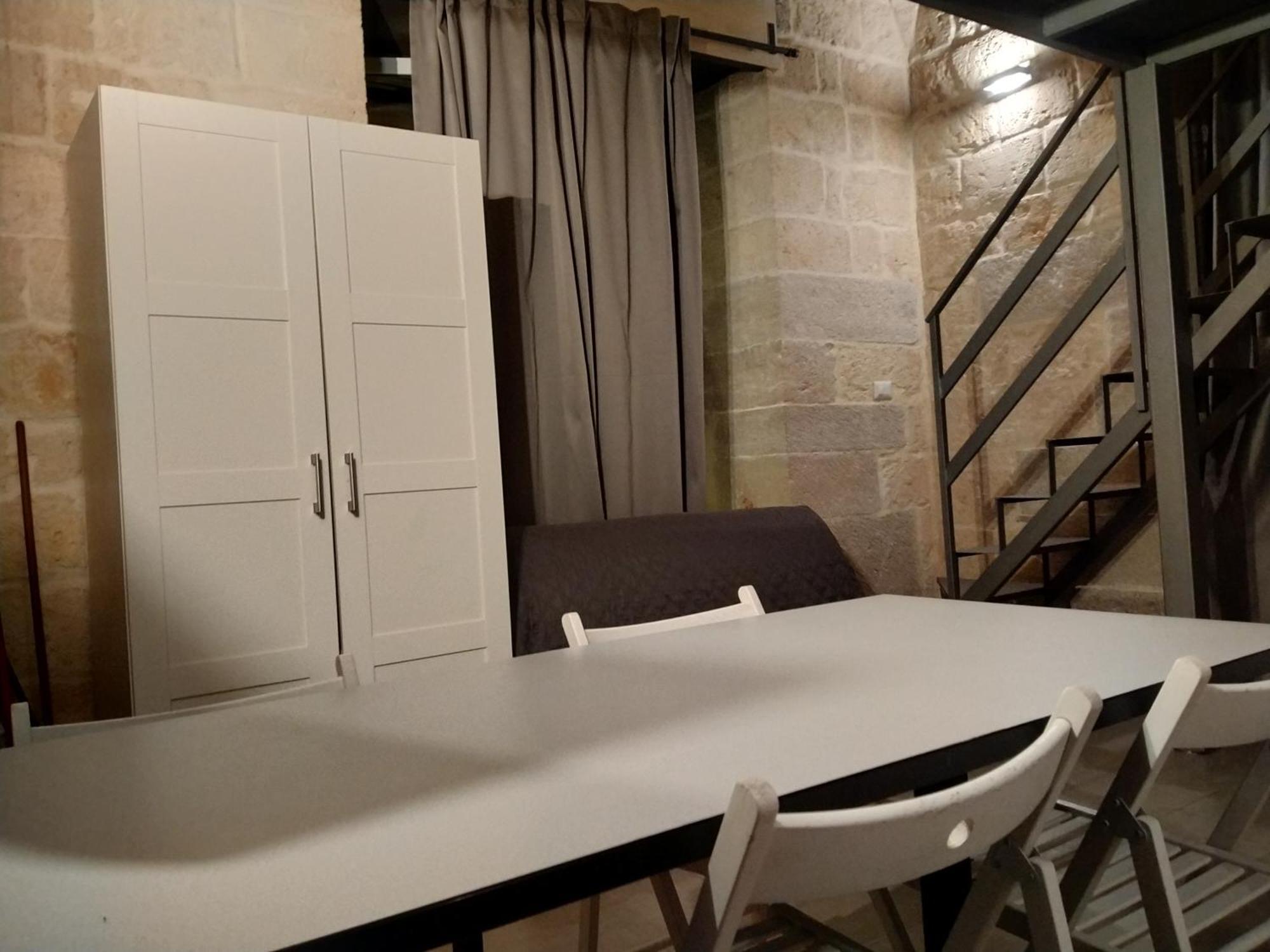 Monolocale Prezioso Villa Трани Екстериор снимка